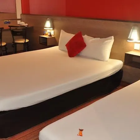 Estaing Hotel