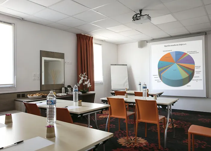 酒店 克莱蒙埃斯坦酒店 3*