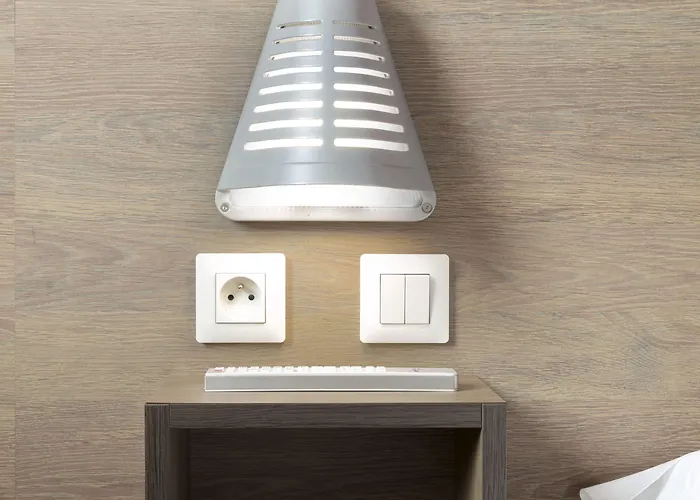 克莱蒙埃斯坦酒店 3*