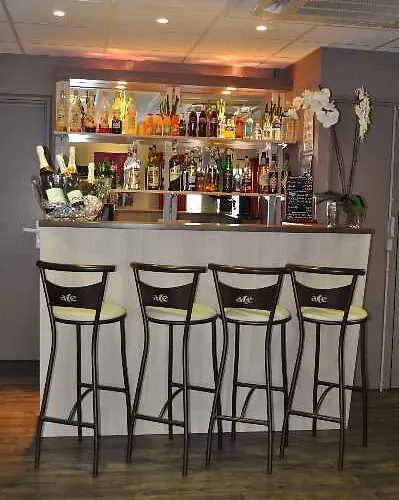 克莱蒙埃斯坦酒店 酒店 3*