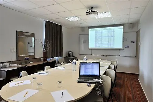 克莱蒙埃斯坦酒店 3*